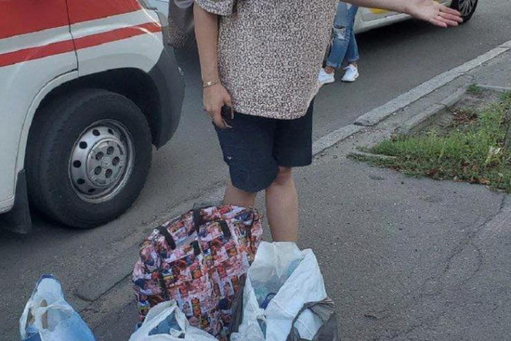 Жительница  Рени гуляла по Киеву с новорождённым сыном в закрытой сумке 